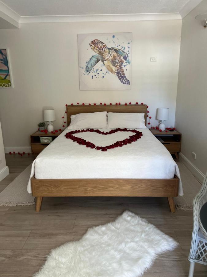 Seaturtle Apartment Pantai Clifton Luaran gambar